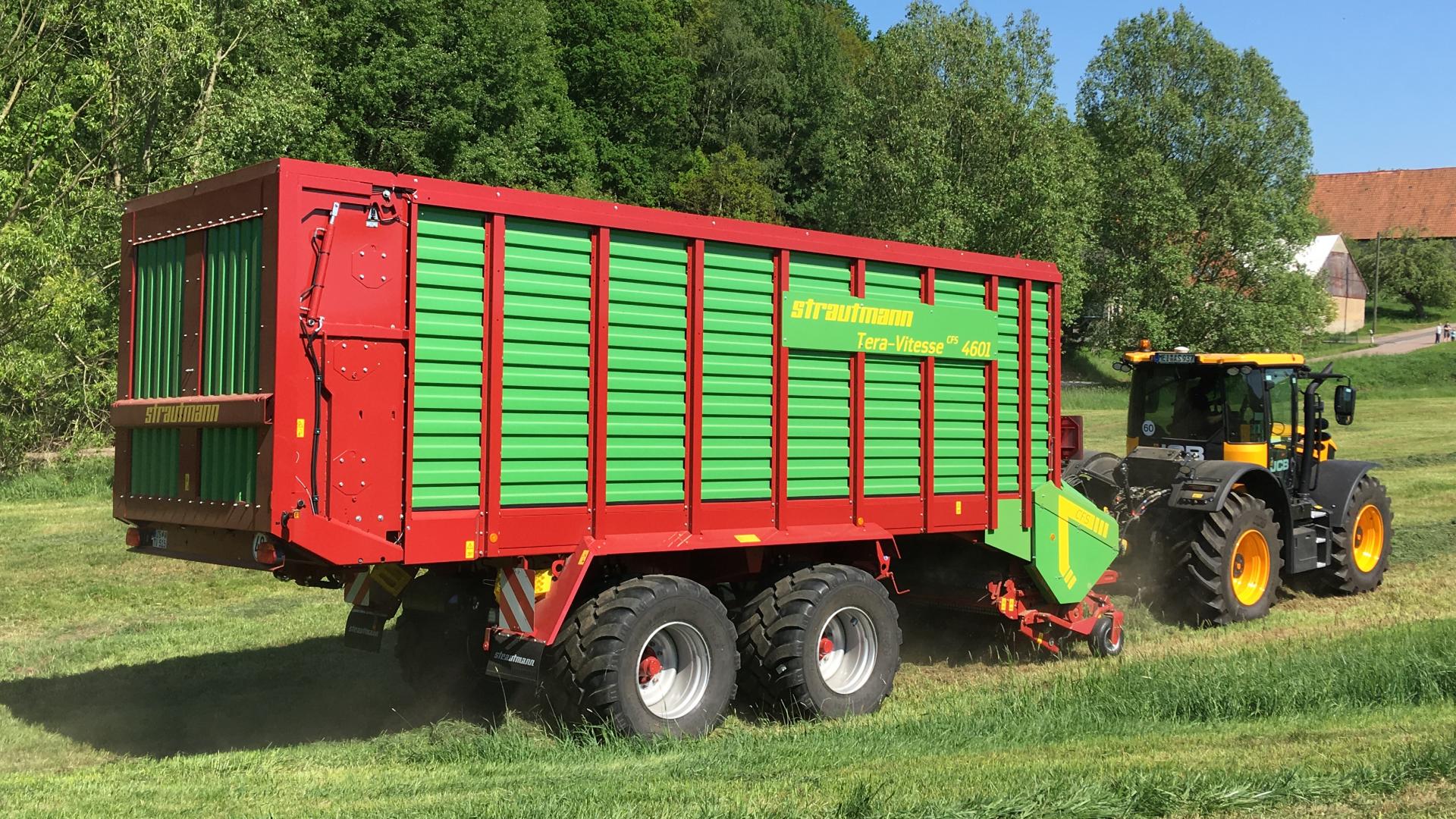 Multi Purpose Forage Wagon Tera Vitesse Cfs Strautmann Agricultural Machinery